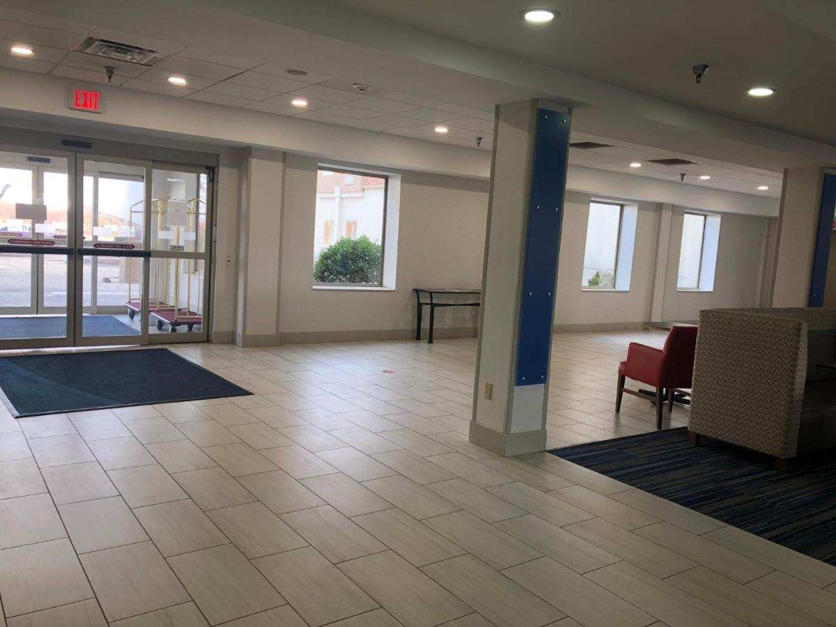 Holiday Inn Express And Suites Pittsburgh West Mifflin By Ihg Kültér fotó